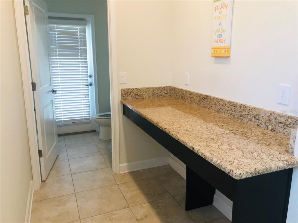 4632 Fairy Tale Cir #4632 - Photo 3 of 28