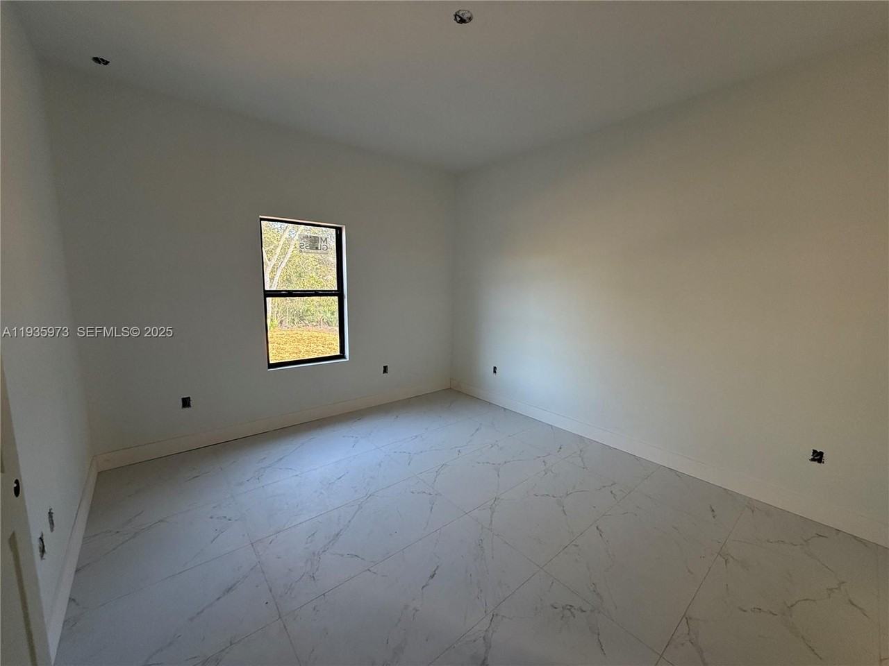 68 Organ St #68-68 - Photo 2 of 9