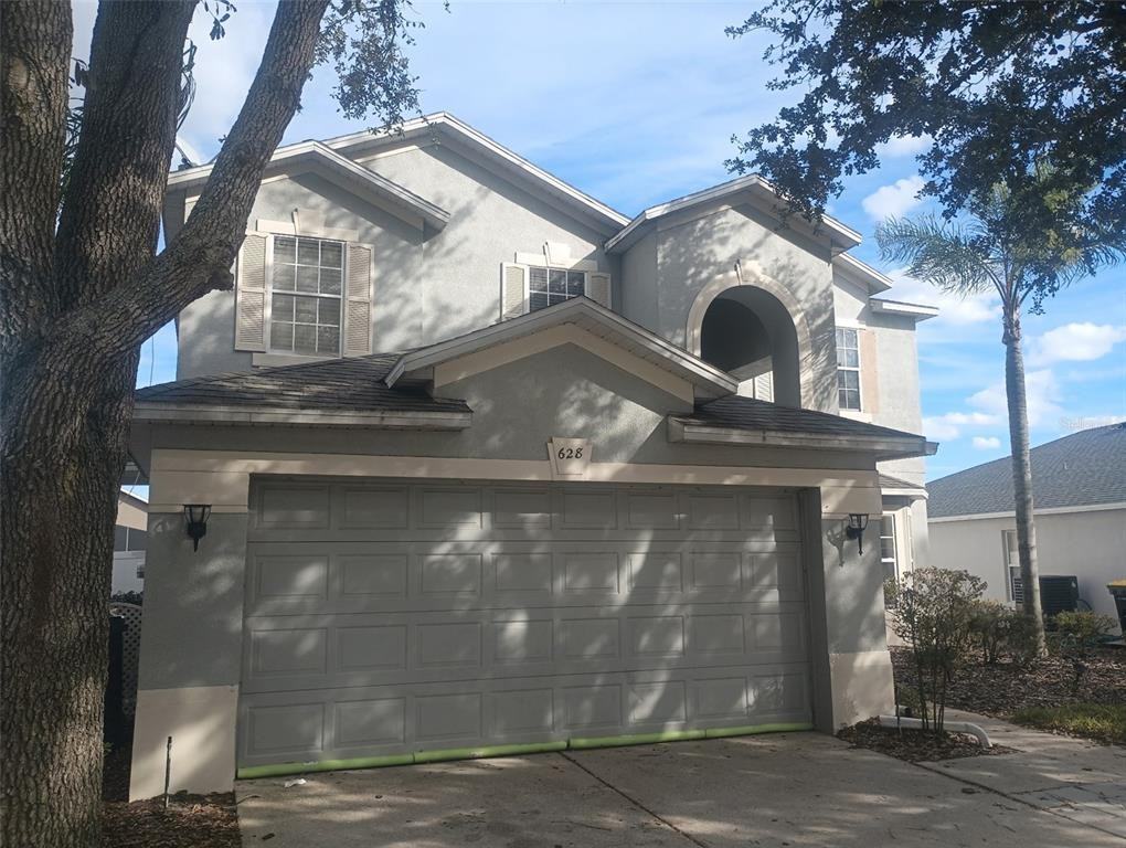 628 Henley Cir #628 - Photo 3 of 13