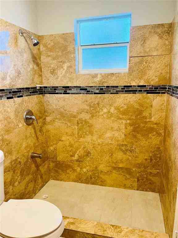 5605 Polk St #5605 - Photo 2 of 16