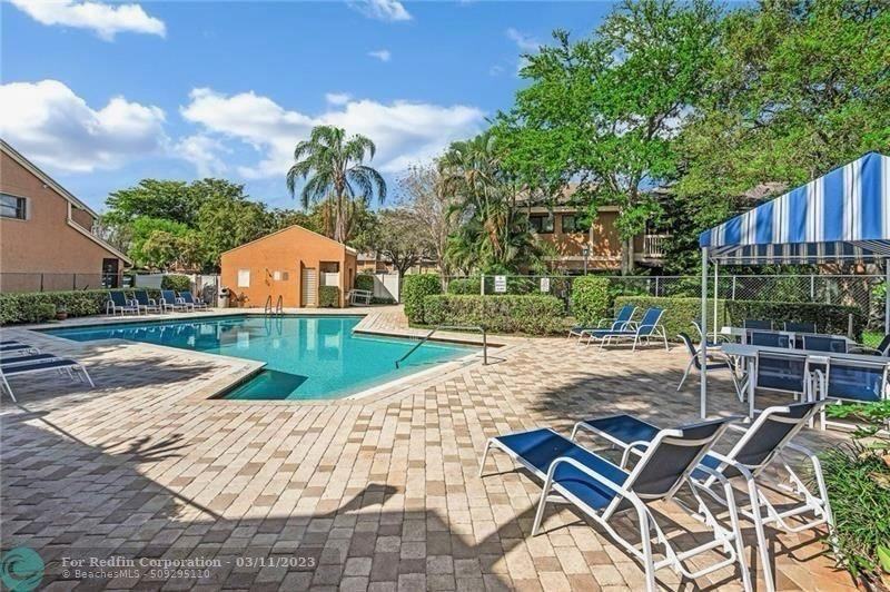 2043 Nw 45th Ave #2043 - Photo 4 of 32