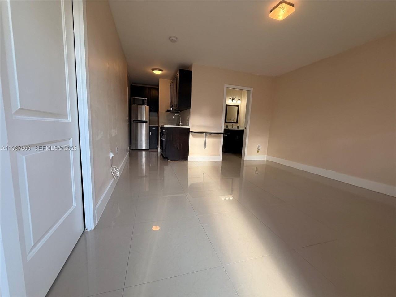 15337 Sw 62nd Ter #15337B - Photo 3 of 9