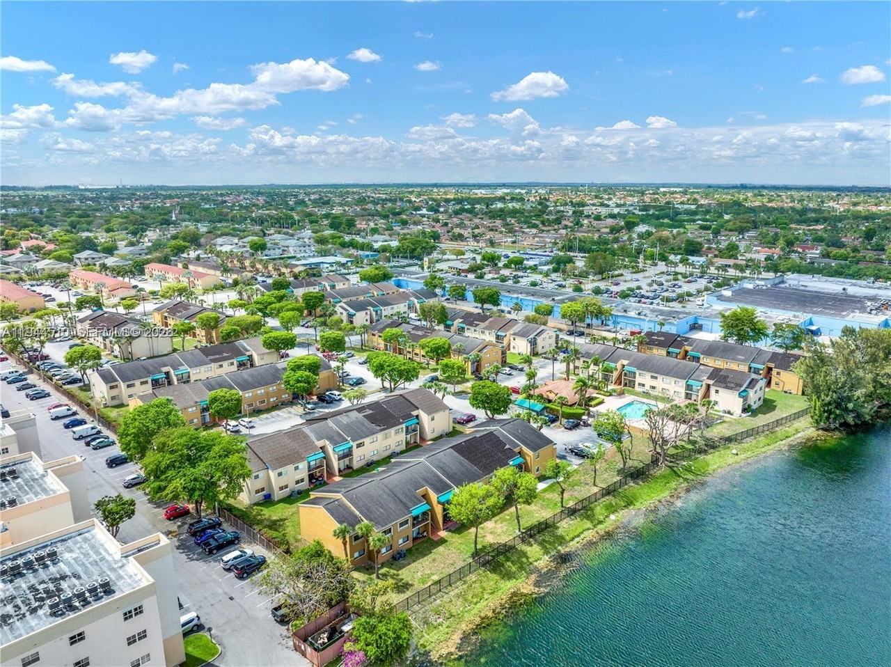 7425 Sw 152nd Ave #7425-11204 - Photo 3 of 15