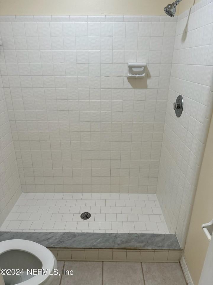 7620 Baymeadows Cir W #7620-2246 - Photo 3 of 17