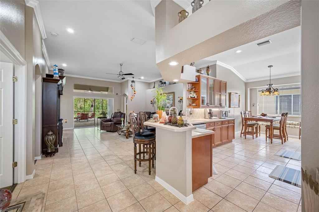 30543 Lanesborough Cir #30543 - Photo 3 of 24