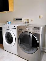 featured image of 9654 Sun Pointe Dr #9654