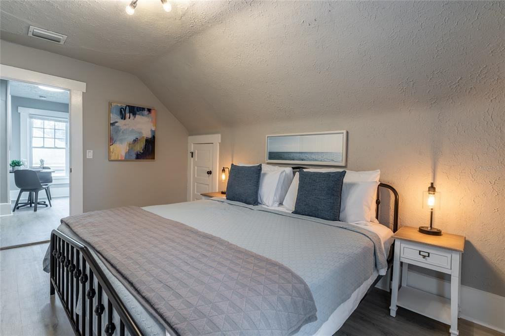 515 Daniels Ave #515 - Photo 3 of 36