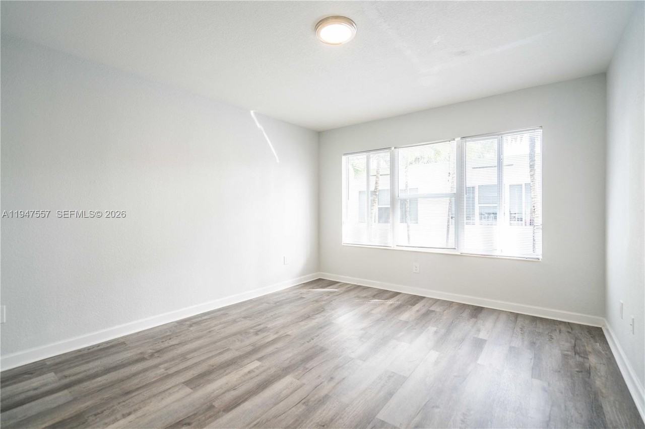 2180 Bay Dr #21803B - Photo 2 of 17