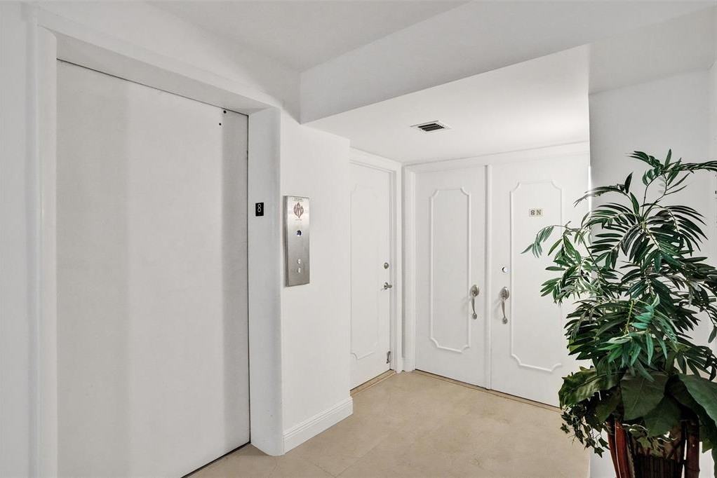 4280 Galt Ocean Dr #42808N - Photo 2 of 46