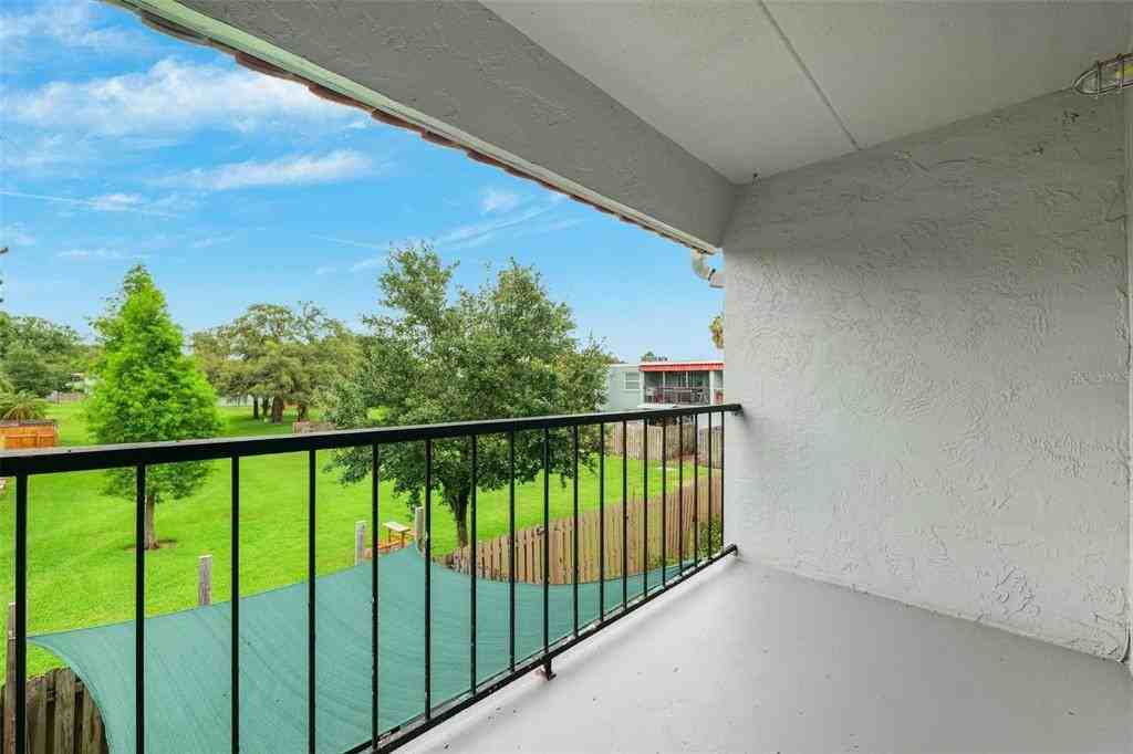 2834 Somerset Park Dr #2834 - Photo 2 of 31