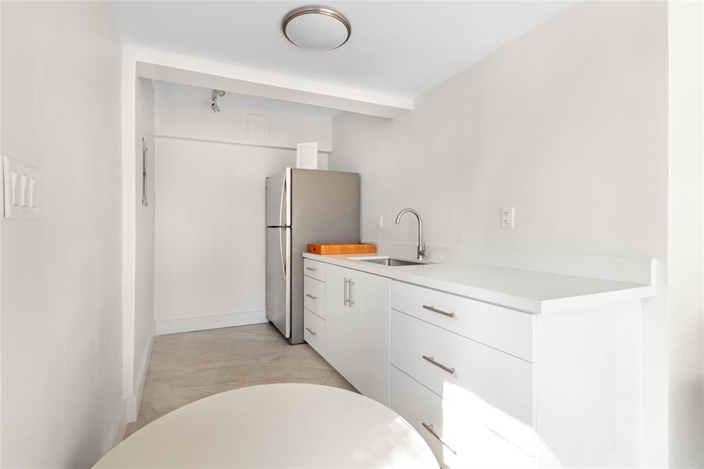 180 Isle Of Venice Dr #180-432 - Photo 7 of 35