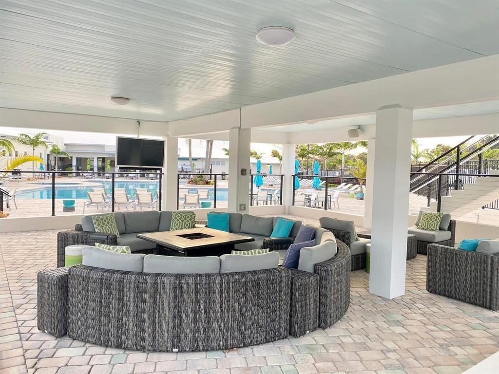 348 Ne Starboard Way #348 - Photo 2 of 14