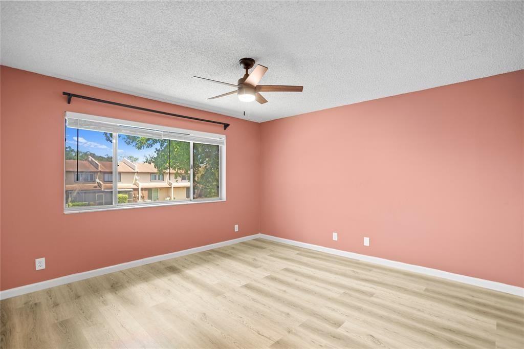 1171 Sussex Dr #1171 - Photo 2 of 50