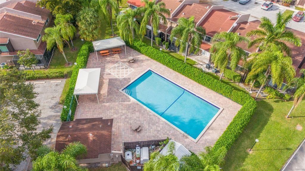 1171 Sussex Dr #1171 - Photo 7 of 50