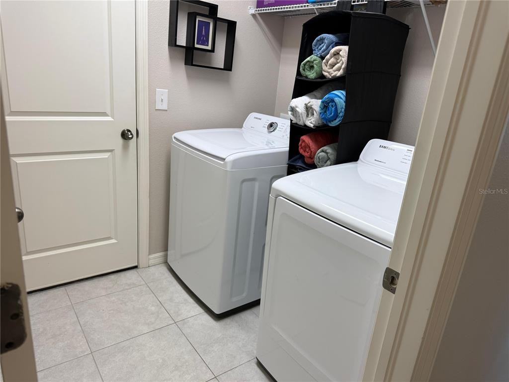 10428 Laguna Plains Dr #10428 - Photo 5 of 25