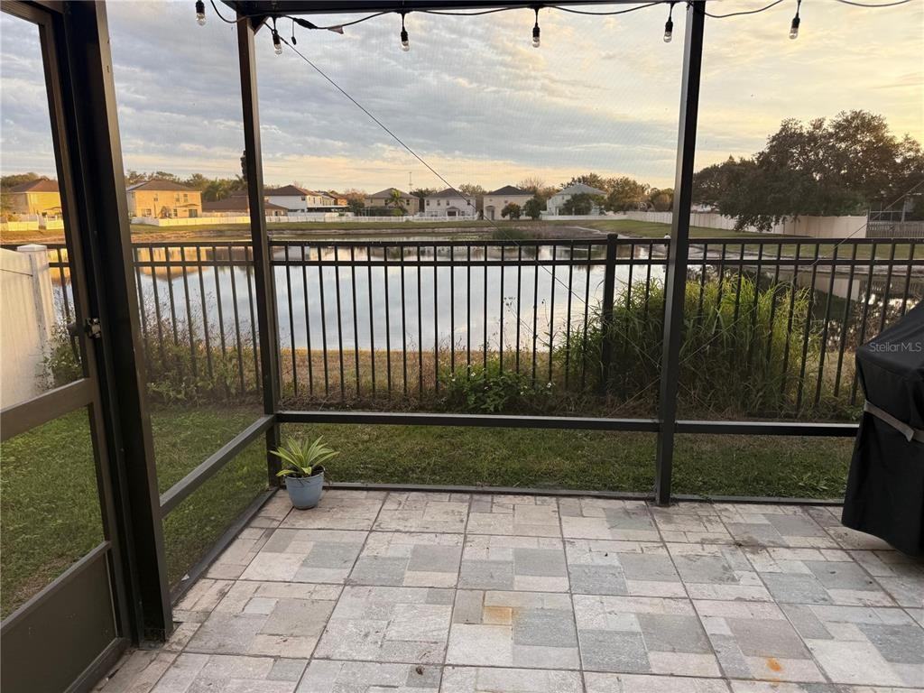 10428 Laguna Plains Dr #10428 - Photo 6 of 25