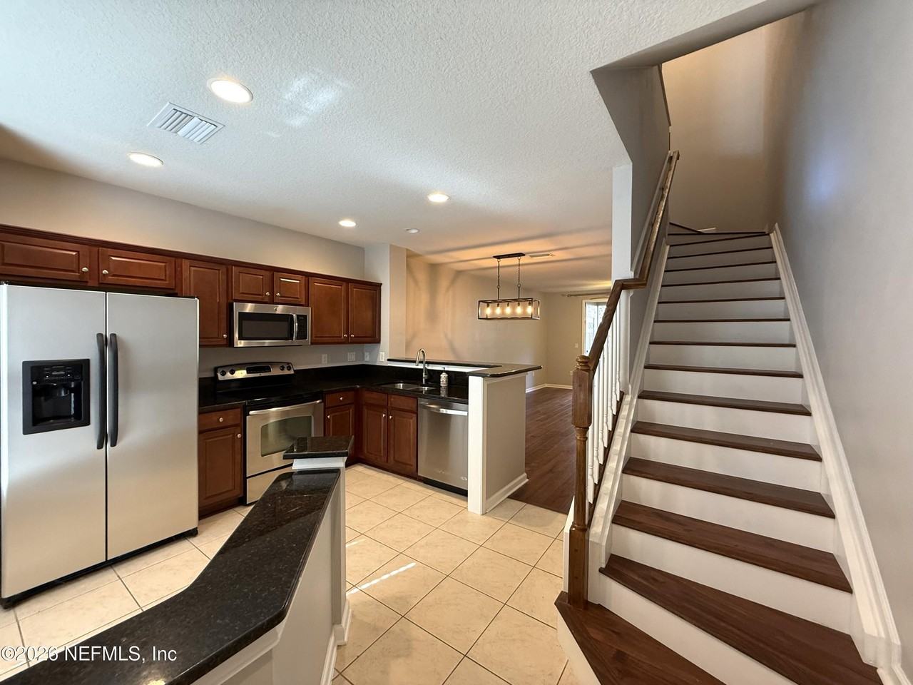 8103 Summer Gate Ct #8103 - Photo 4 of 17