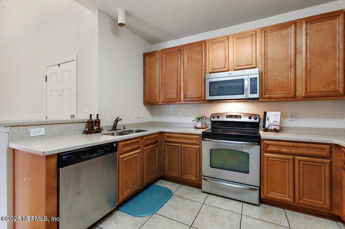 8201 Green Parrot Rd #8201-307 - Photo 3 of 17