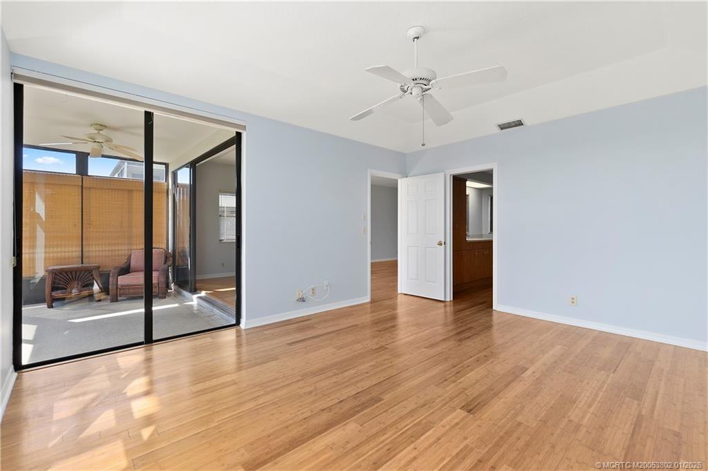 6122 Se Landing Way #6122-4 - Photo 2 of 23