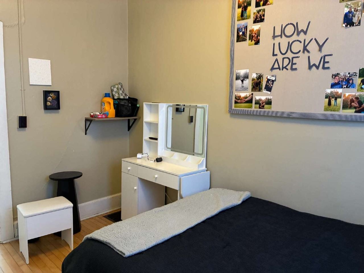 704 Niagara St - Photo 7 of 24