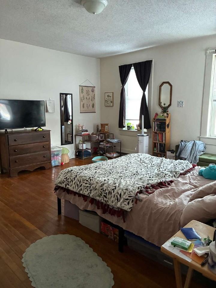 120 Illinois St - Photo 4 of 15