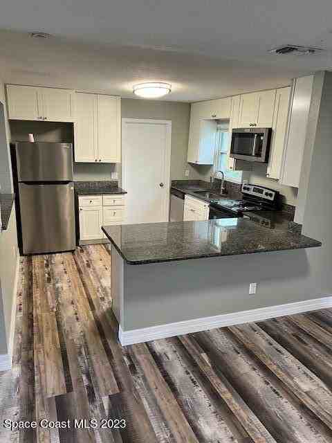 1716 Ixora Dr W - Photo 2 of 12