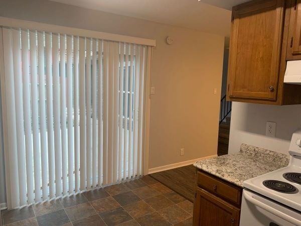 9120 Woodpark Ln Apt C - Photo 6 of 15