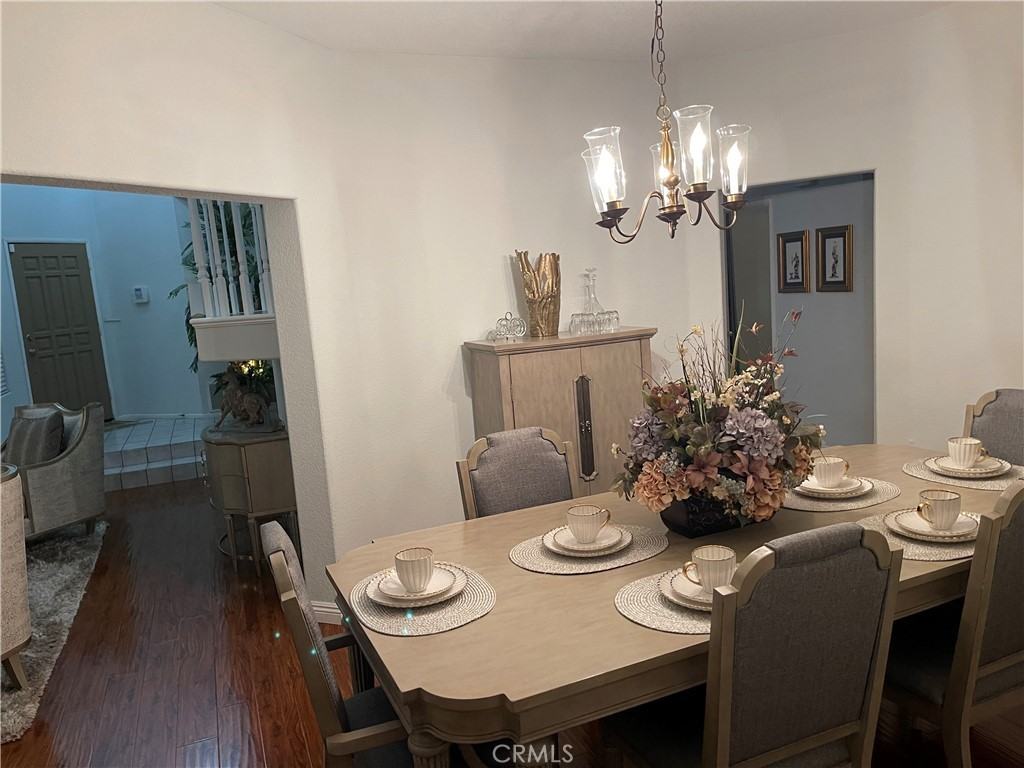 6158 Sevenoaks St #6158 - Photo 5 of 21