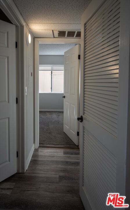 4077 Tujunga Ave #4077-104 - Photo 4 of 32