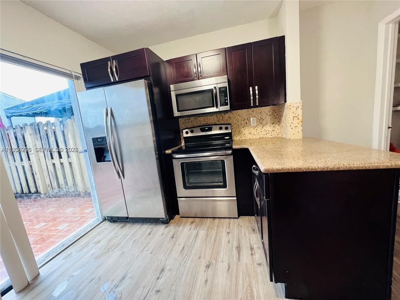 7060 Nw 173rd Dr #7060-1505 - Photo 2 of 16