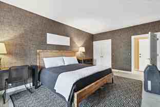 3401 54th Dr W - Photo 1 of 1