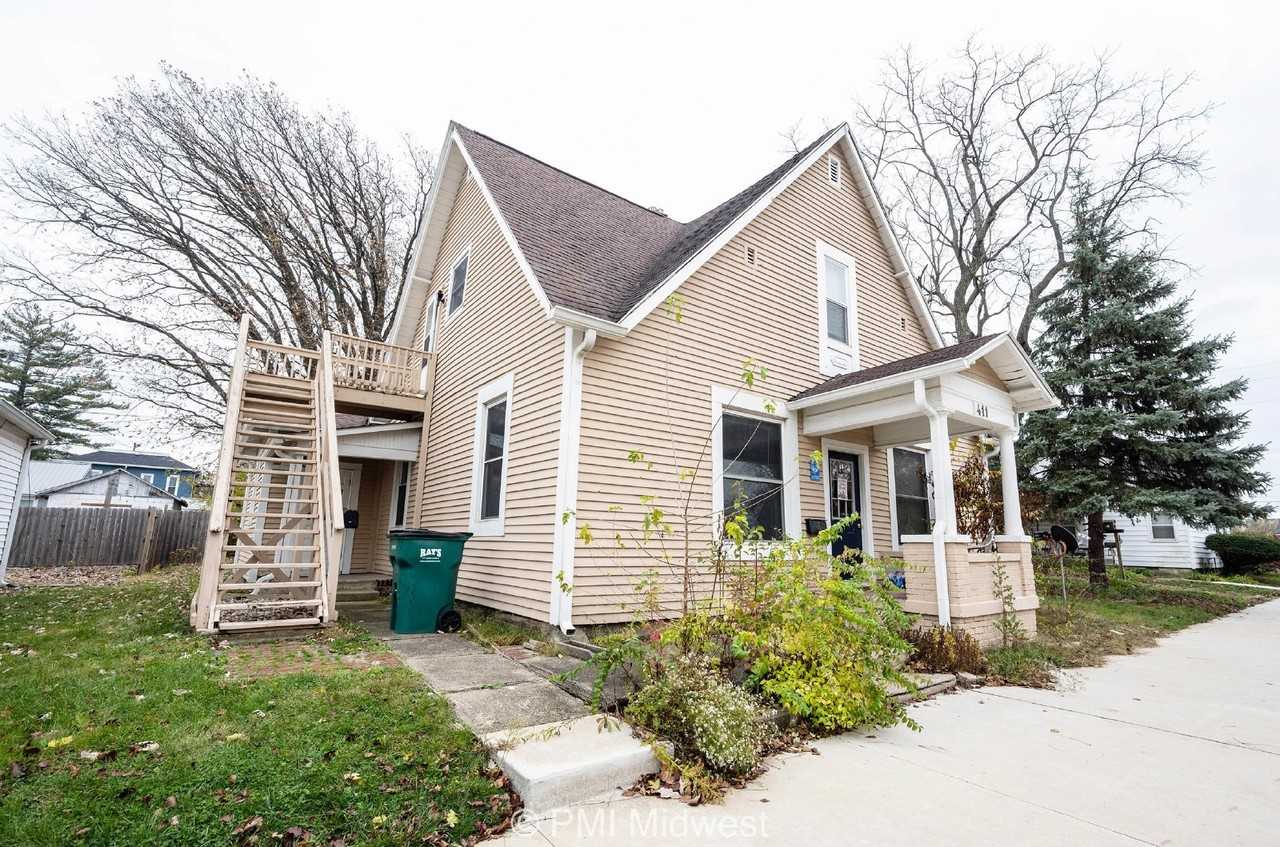 411 S East St #411-1-2 - Photo 2 of 17