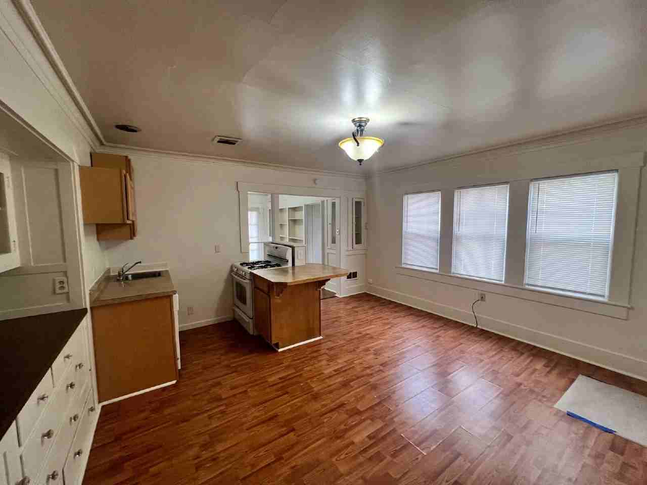 914 E 18th Ave Apt 13 - Photo 4 of 9