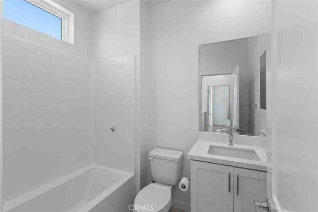 109 Mirth #109 - Photo 7 of 43