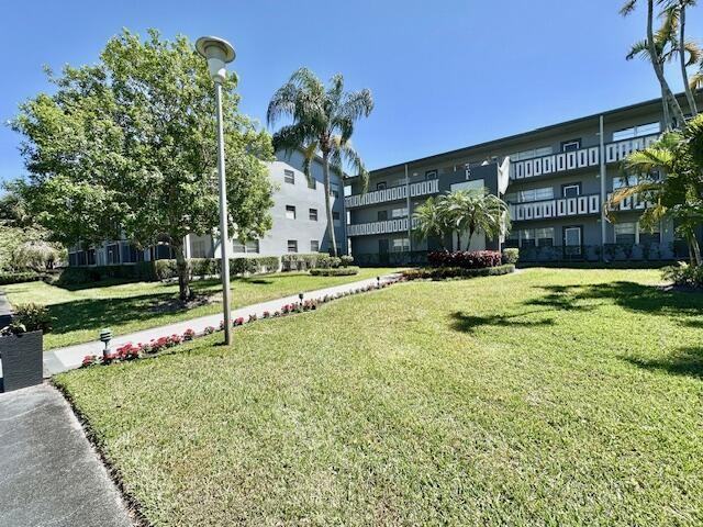 147 Fanshaw D #147 - Photo 5 of 27