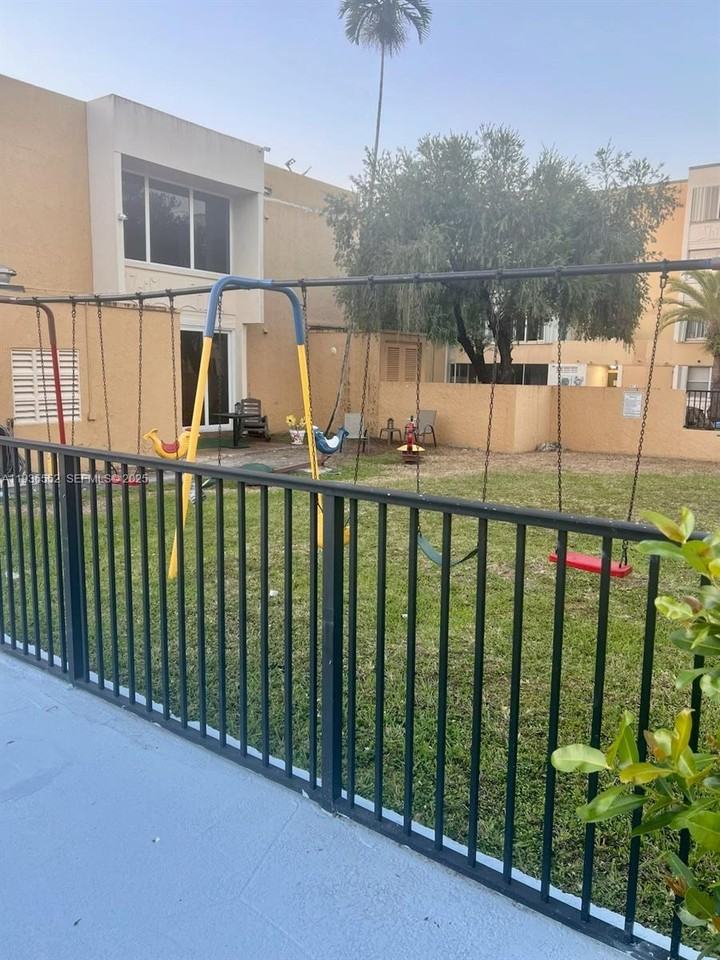 6841 Sw 147th Ave #68413C - Photo 5 of 19