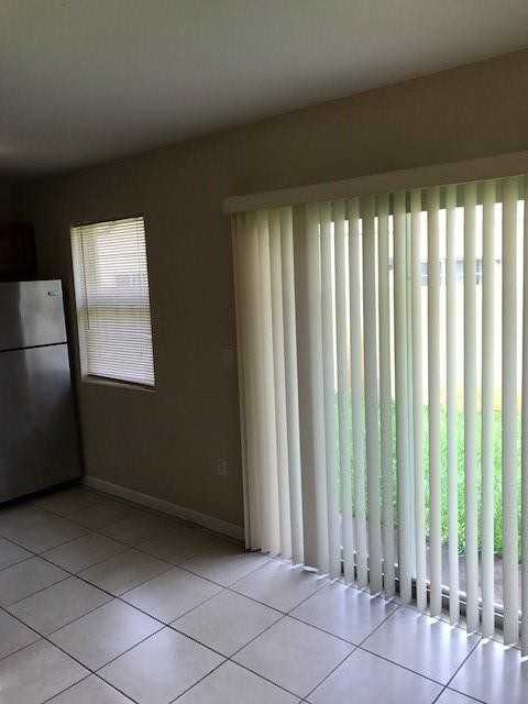 4110 N 31st Ter #4110 - Photo 4 of 9