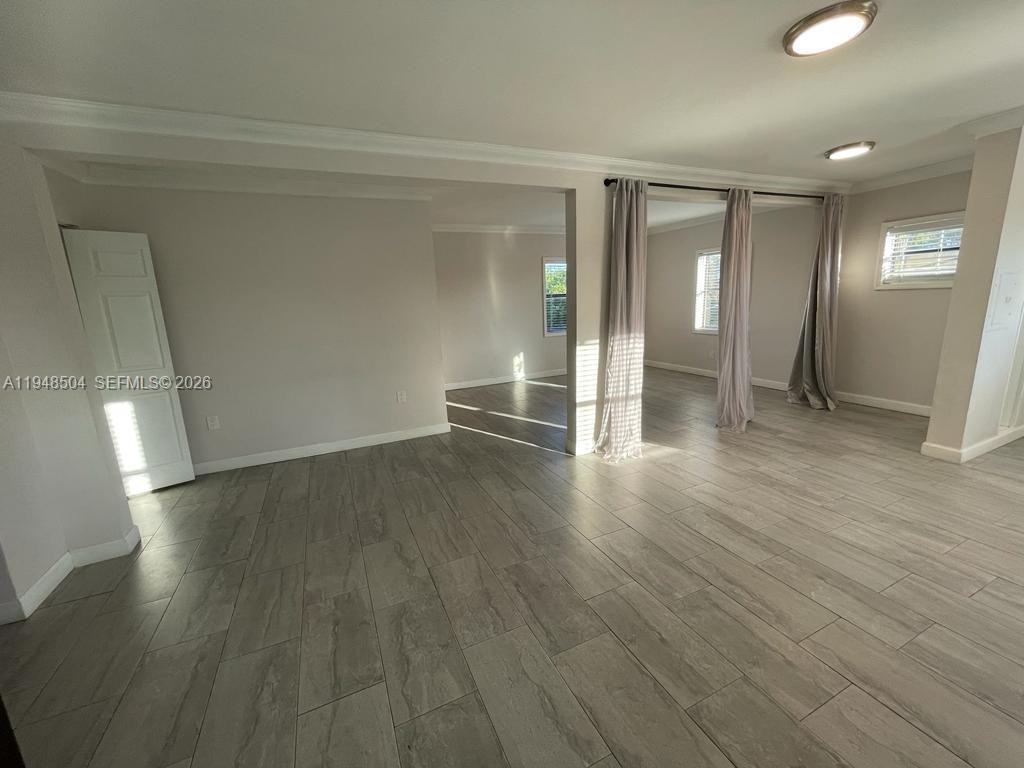 Flagami Blvd #47002F - Photo 2 of 8