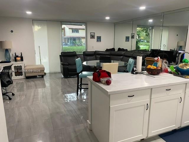 1177 Sussex Dr #1177 - Photo 2 of 27