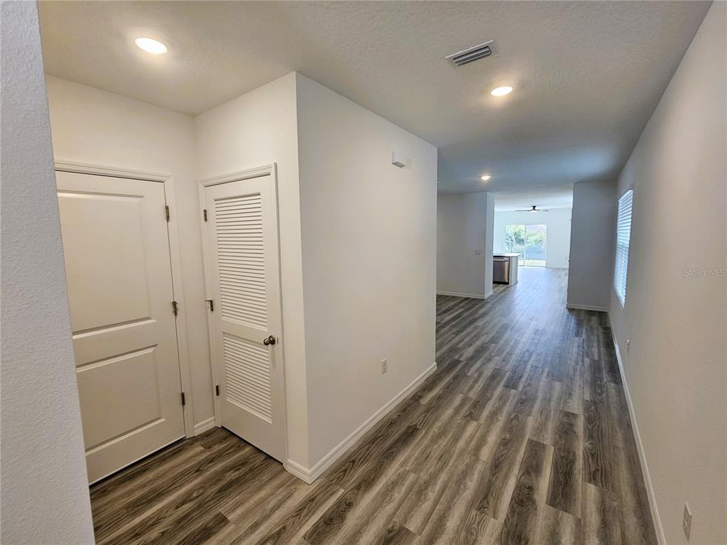 32476 Weathered Oak Dr #32476 - Photo 2 of 35