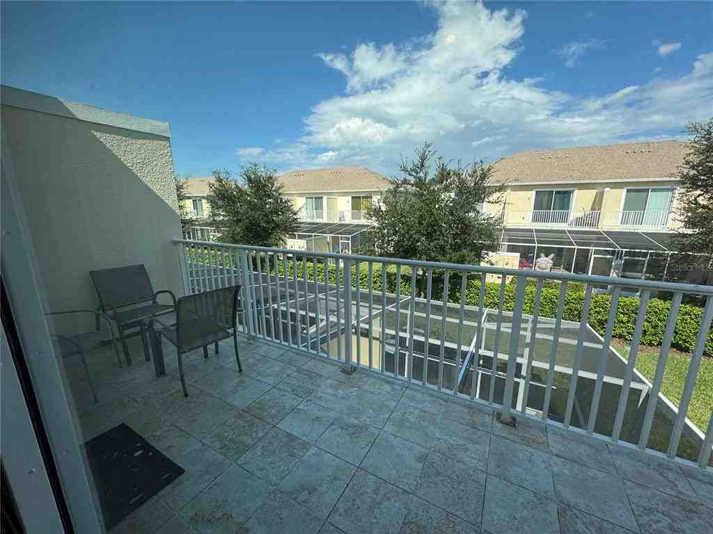 1641 Retreat Cir #1641 - Photo 5 of 16