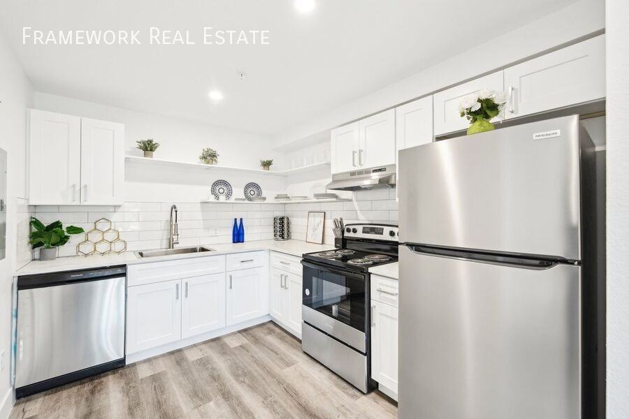 11800 E Colfax Ave #110 - Photo 4 of 50