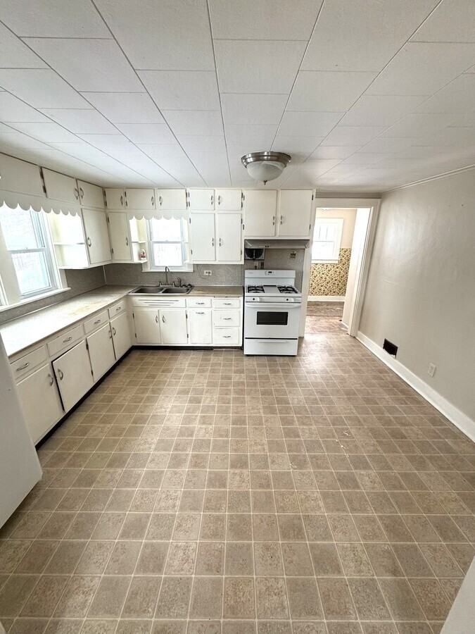 5134 E Apple Ave - Photo 2 of 22