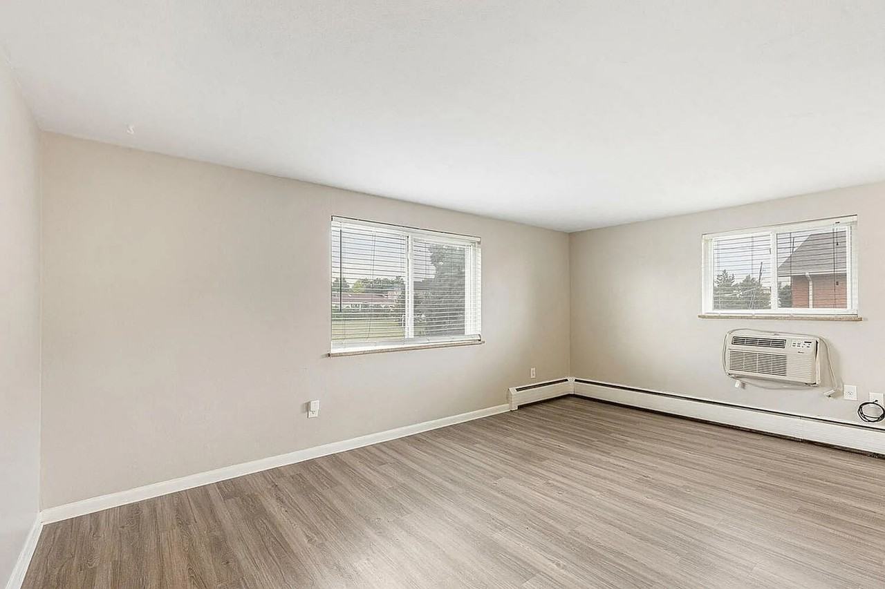 Allison West Apartments - Photo 5 of 22