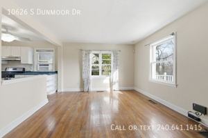 featured image of 10626 S Dunmoor Dr