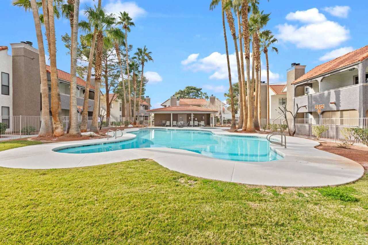 2912 Bluegill Way #C - Photo 6 of 37