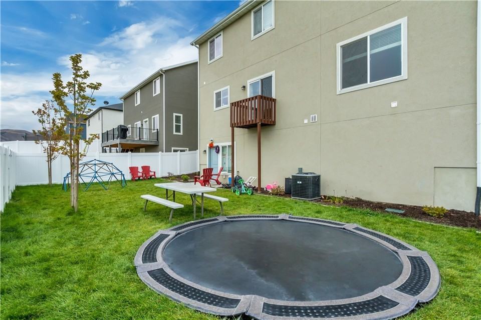 4793 E Silver Ridge Rd - Photo 6 of 33