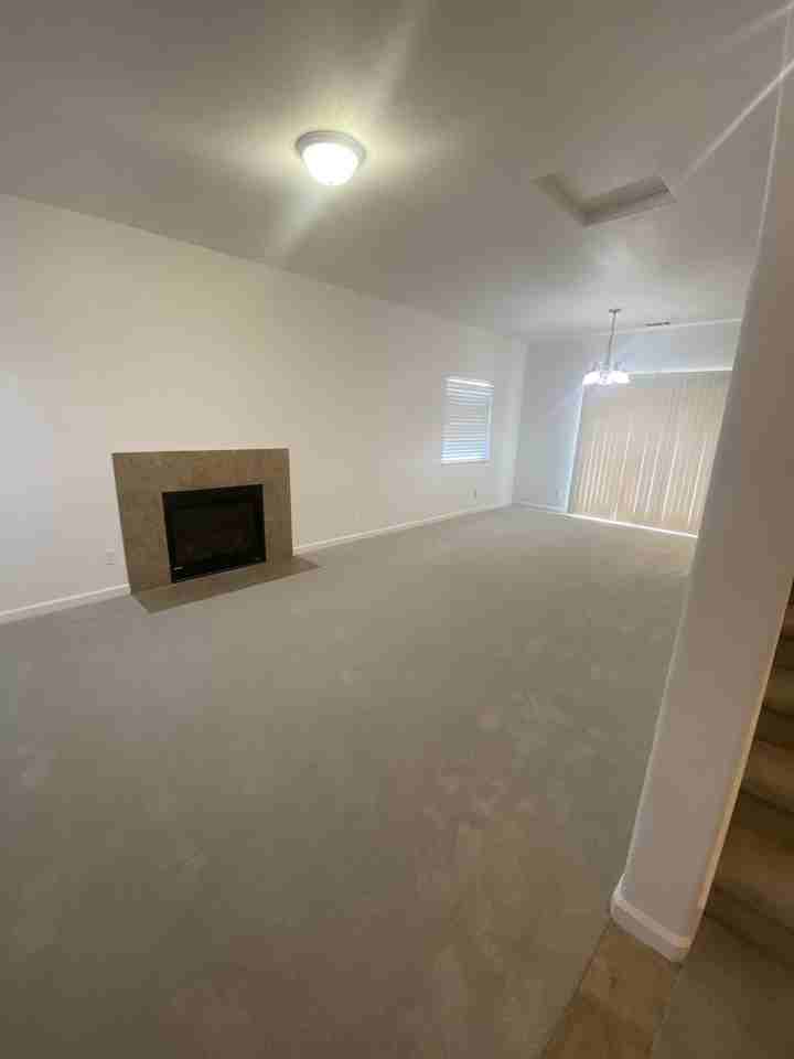 6101 W Keats Ave - Photo 4 of 34