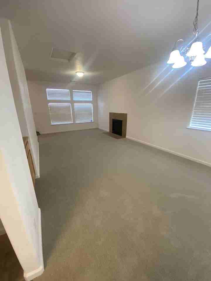 6101 W Keats Ave - Photo 5 of 34