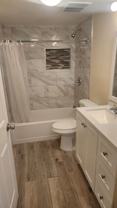 1043 W 107th St ##1 - Photo 1 of 1